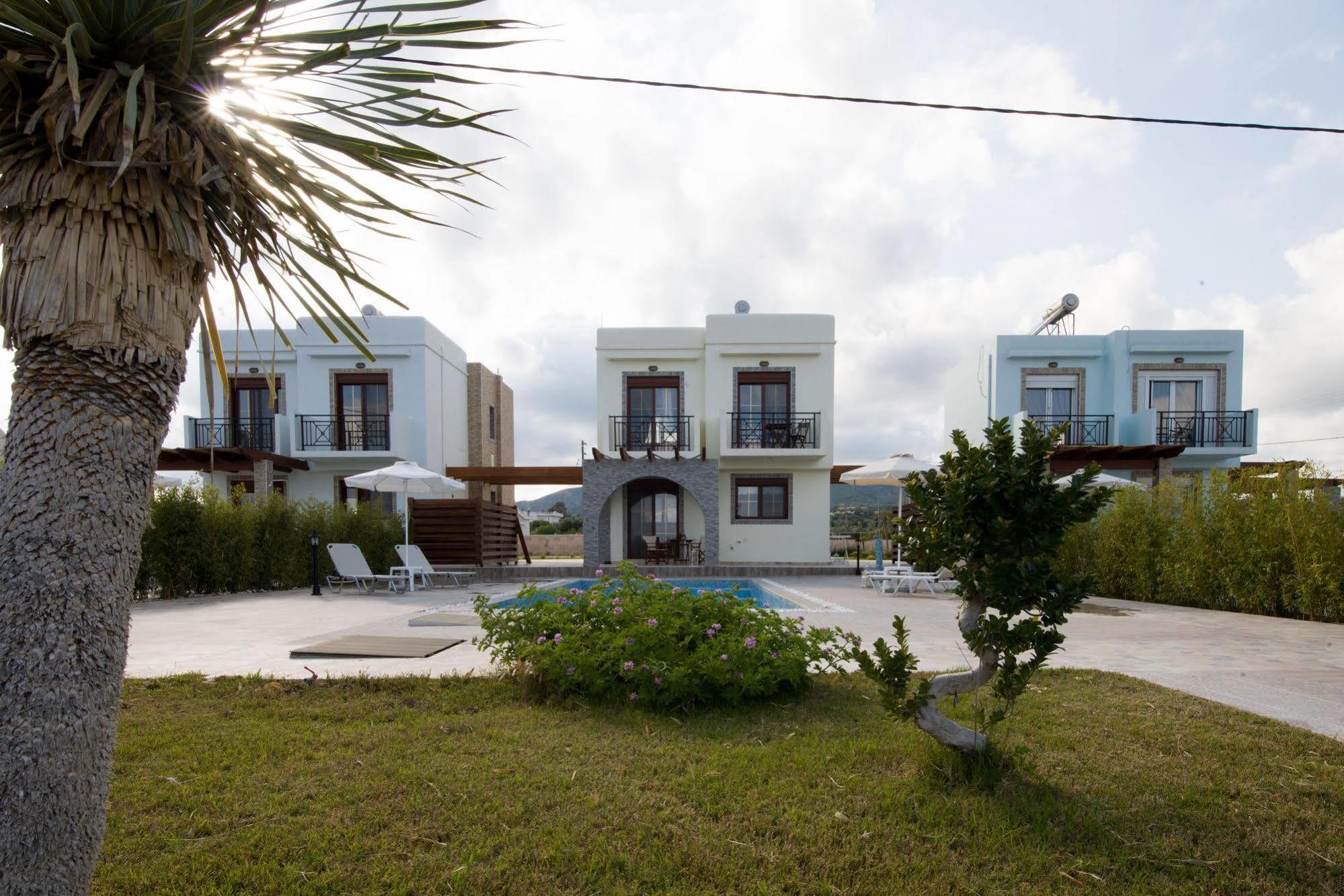 Petra Villas Gennadi Exterior foto