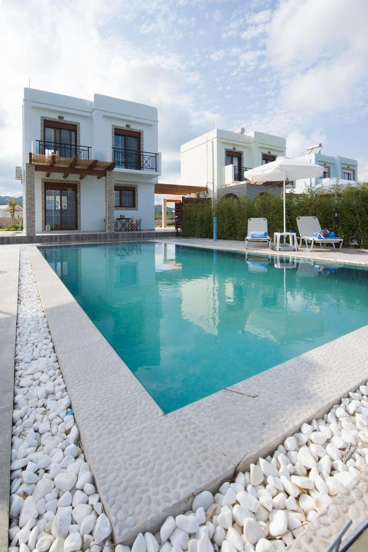 Petra Villas Gennadi Exterior foto